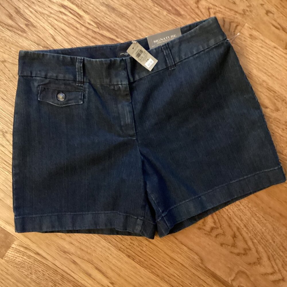 NWT ANN TAYLOR SIGNATURE FIT DENIM SHORTS 14 PREPPY CLASSIC RESORTWEAR PICNIC